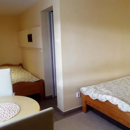 Dzika Plaza Homestay Gdansk
